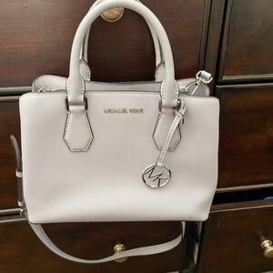 Michael Kors/Lavender Handbag